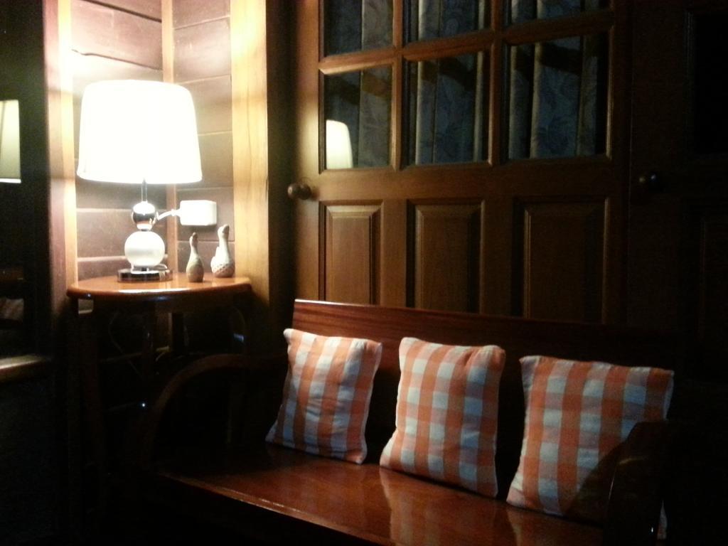 Pak Chom Rim Nam Kong Homestay מראה חיצוני תמונה