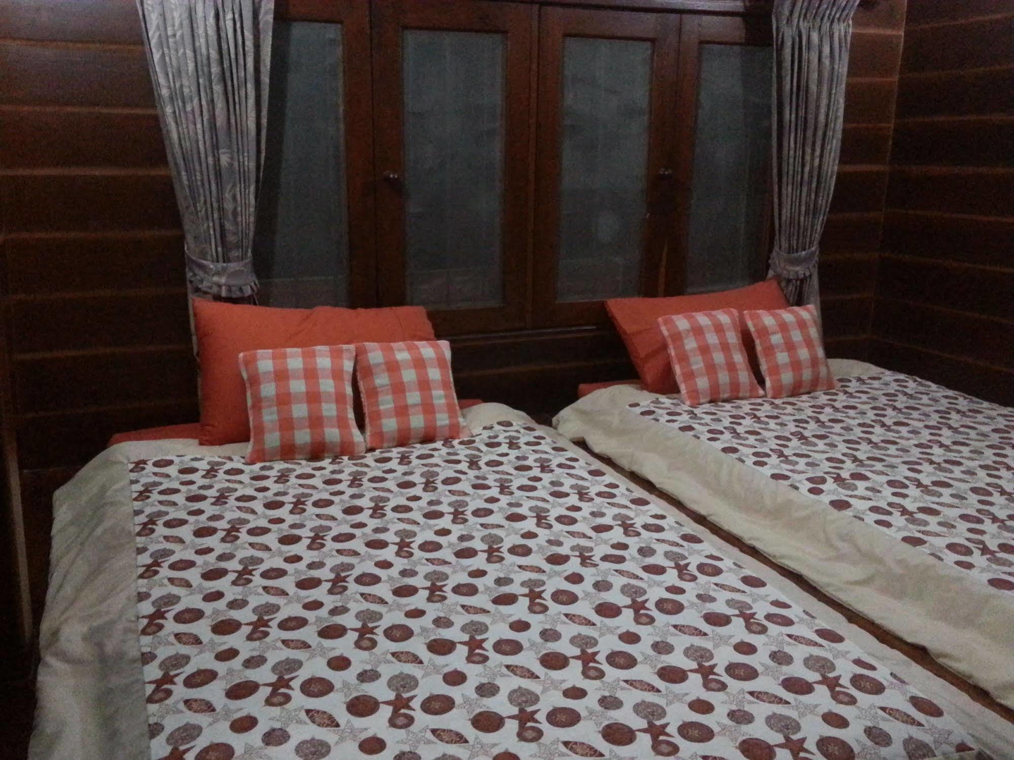 Pak Chom Rim Nam Kong Homestay מראה חיצוני תמונה