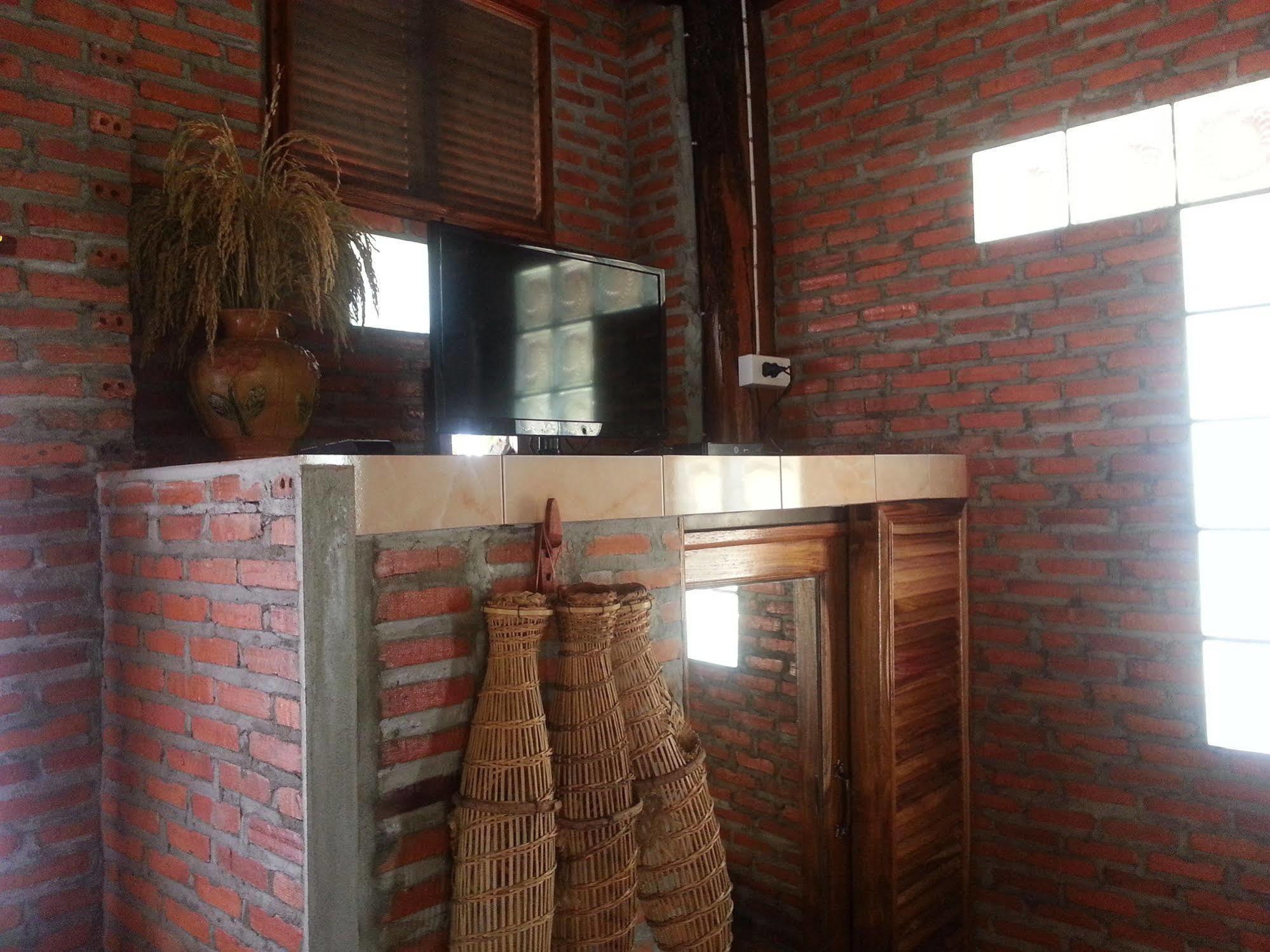 Pak Chom Rim Nam Kong Homestay מראה חיצוני תמונה