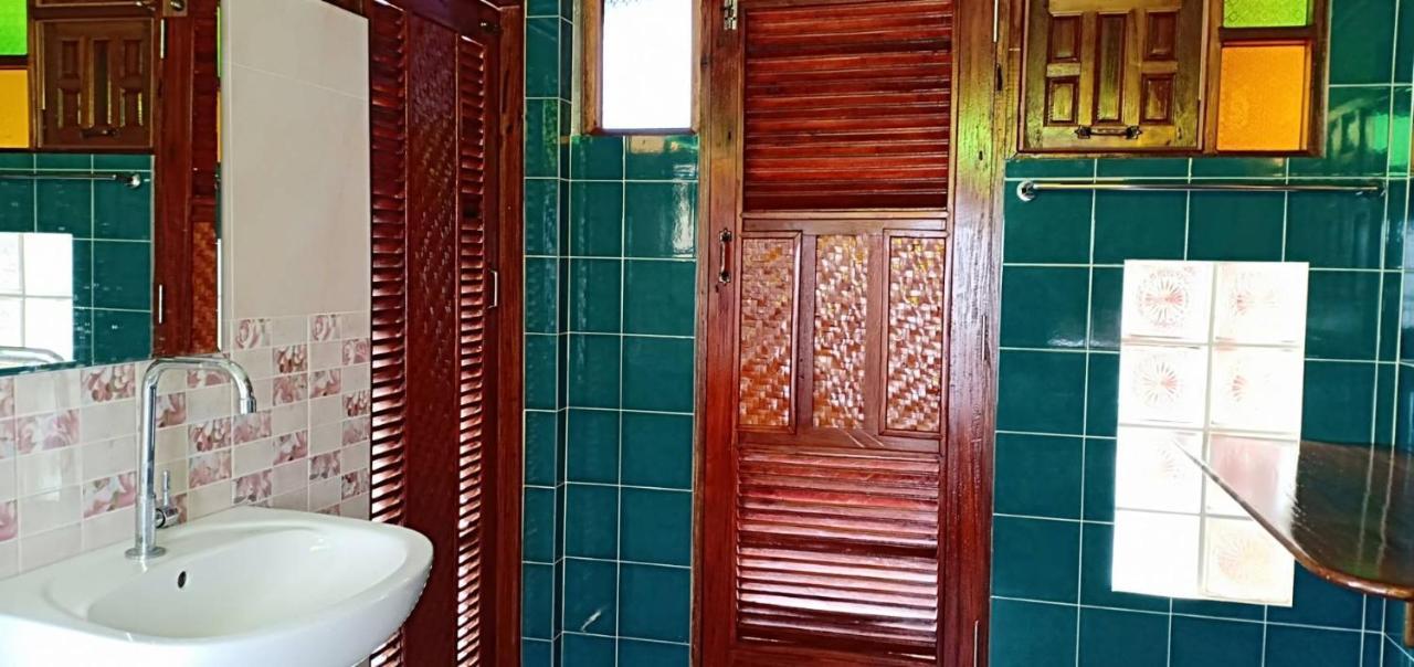 Pak Chom Rim Nam Kong Homestay מראה חיצוני תמונה